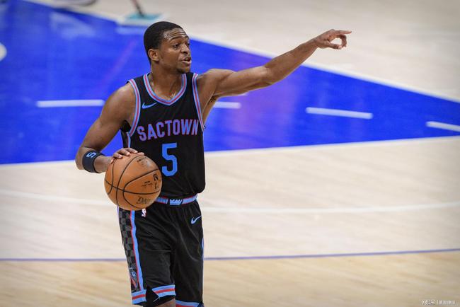 某俱乐部在 某俱乐部在